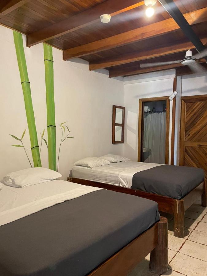 Beach Cabinas Playa Santa Teresa (Puntarenas) Exterior foto